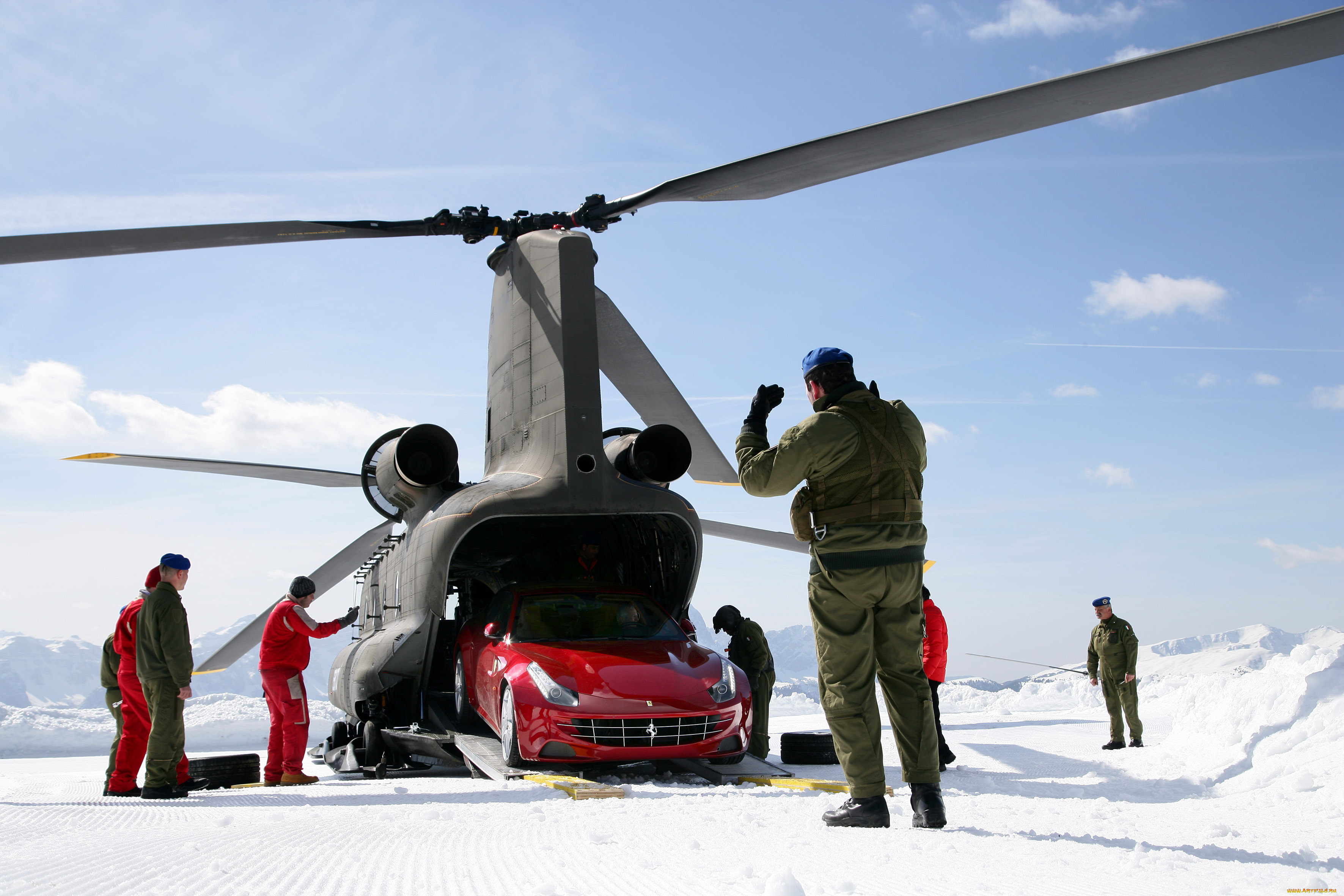 ferrari, ff, , boeing, ch-47, chinook